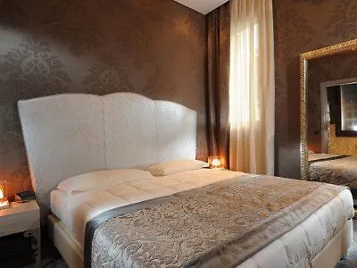 Aqua Palace Hotel Venice 4*,