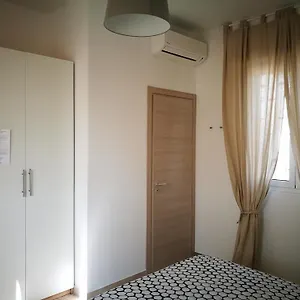 Simply House In Bari