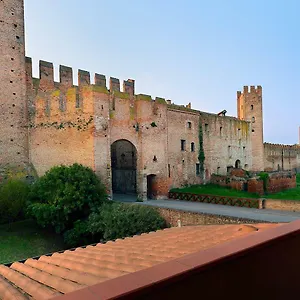 Sotto Le Mura Montagnana