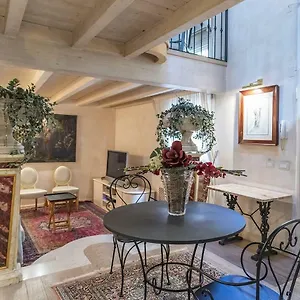 Sabrina's By Short Holidays , Bologna Italy